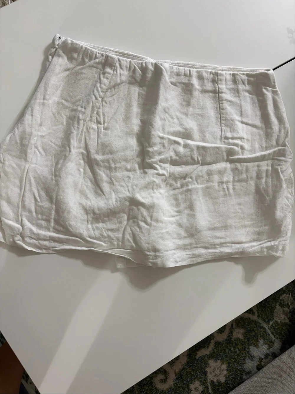 Abercrombie & Fitch White Mini Skort